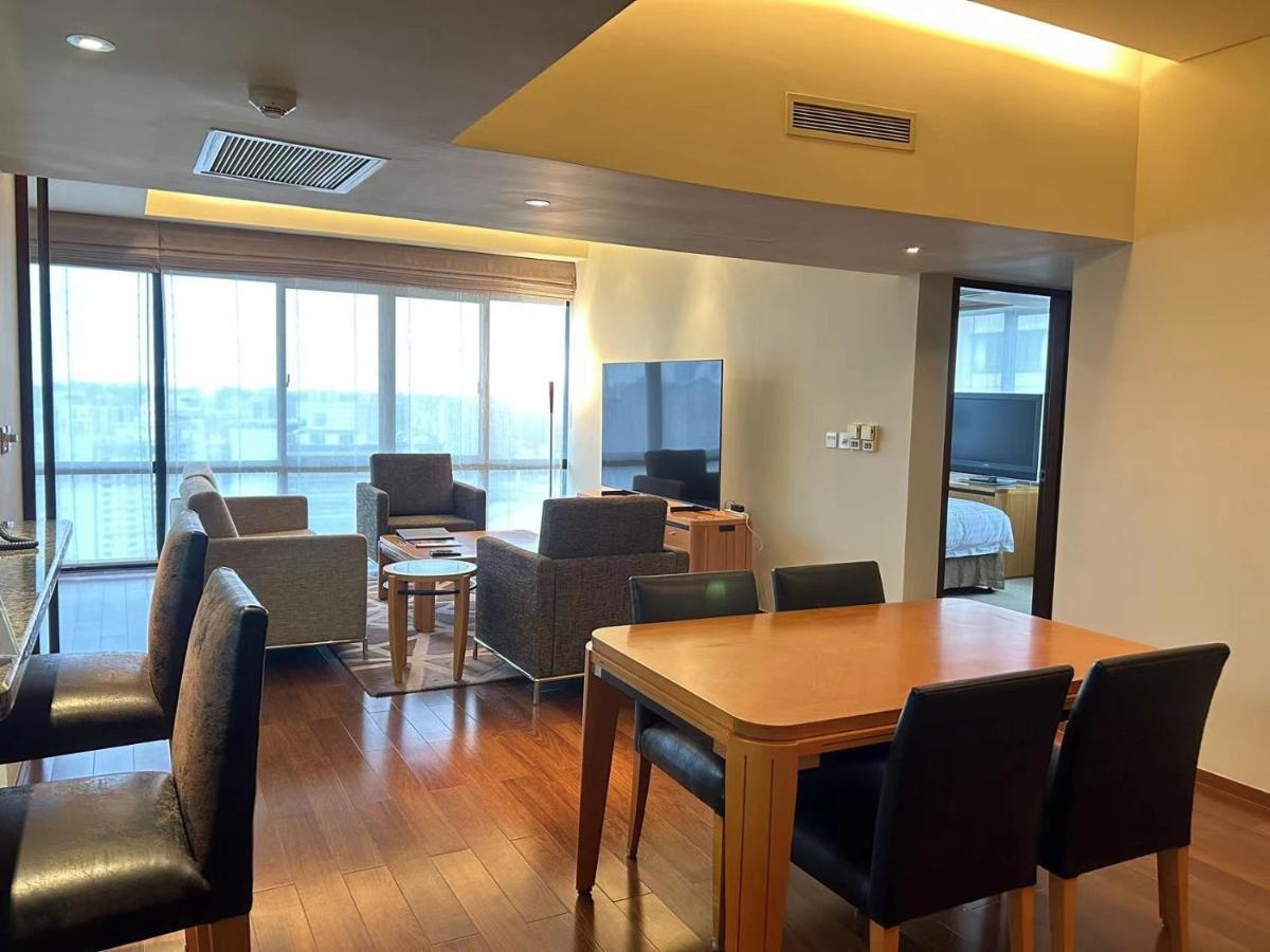 Shanghai Centre Serviced Apartment Bagian luar foto