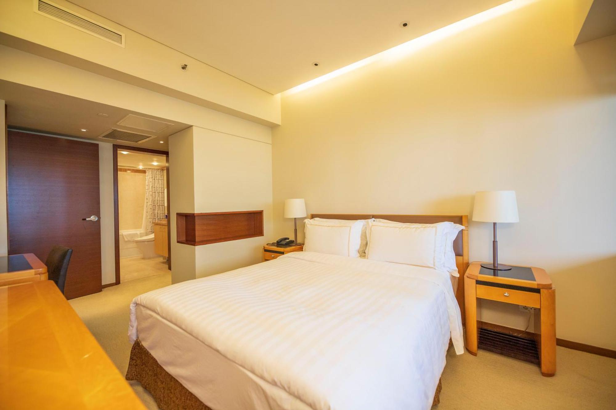 Shanghai Centre Serviced Apartment Bagian luar foto